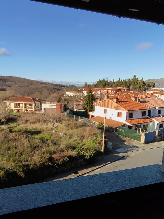 Casa Rural Puerta Del Sol II De 2 Habitaciones Candelario Exterior foto